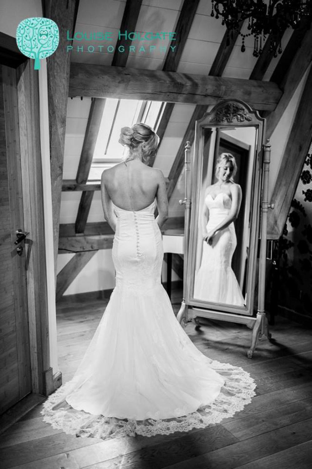 A quiet moment before the ceremony 